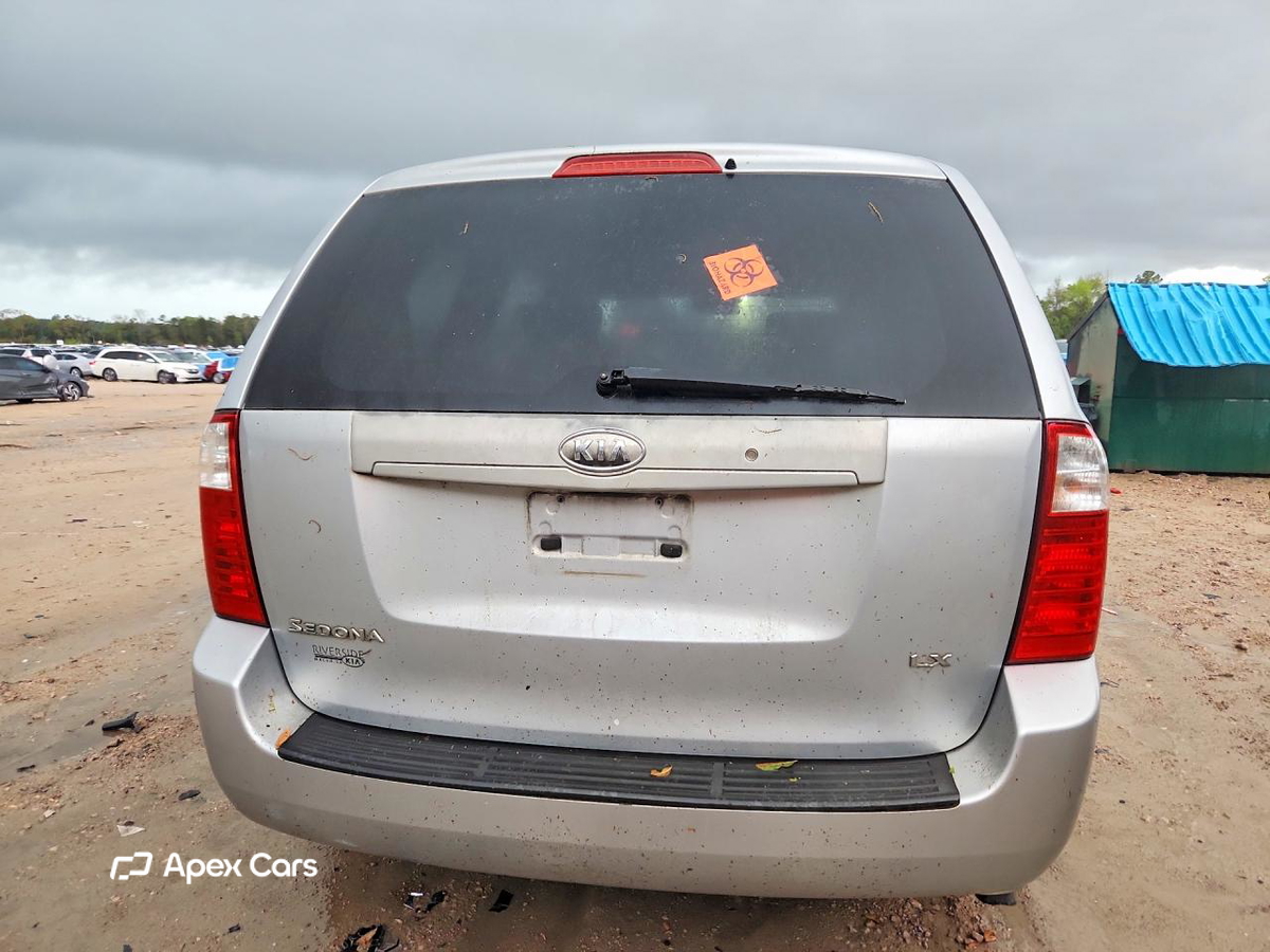 Kia Sedona 2006