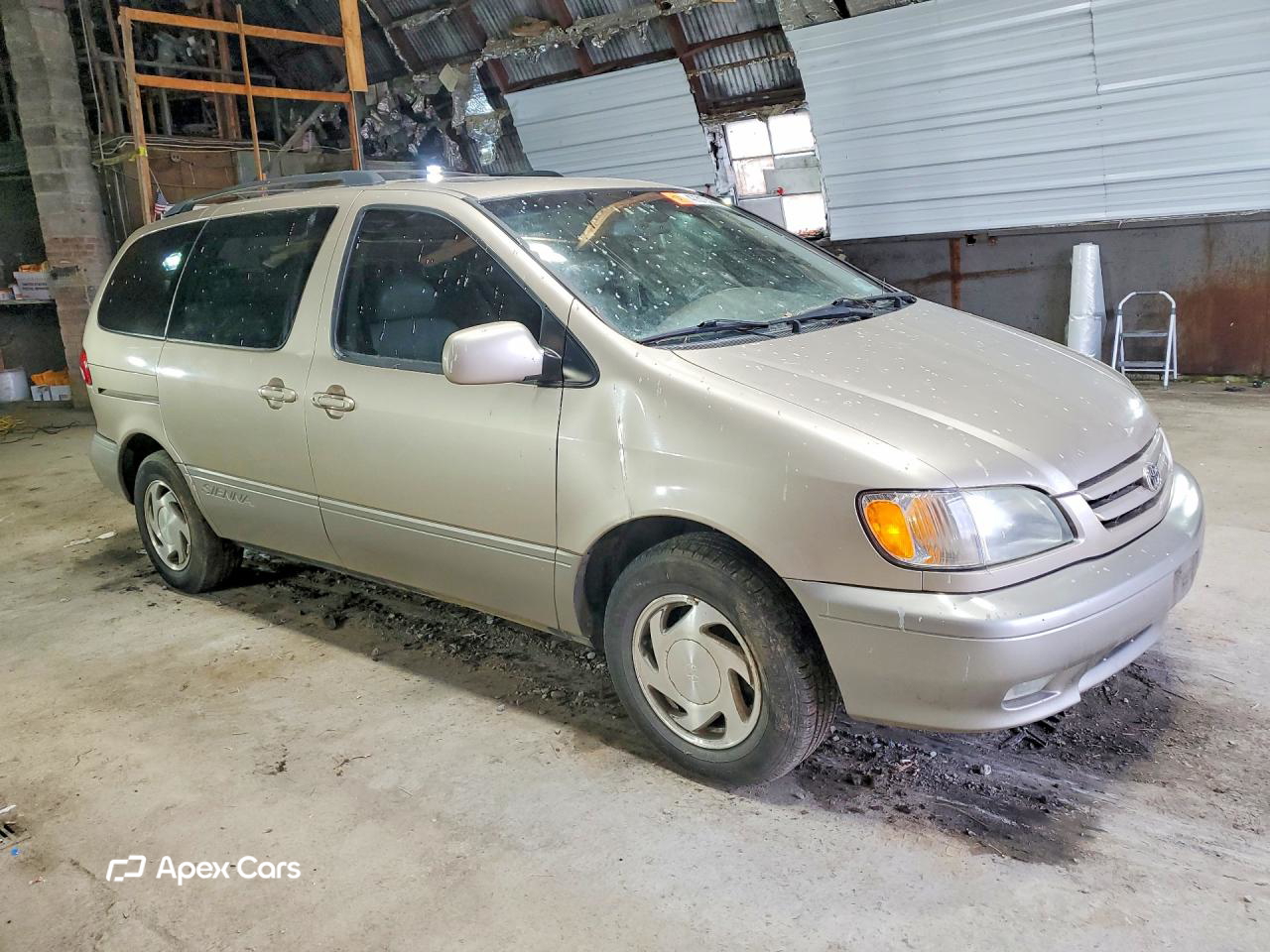 Toyota Sienna 2002