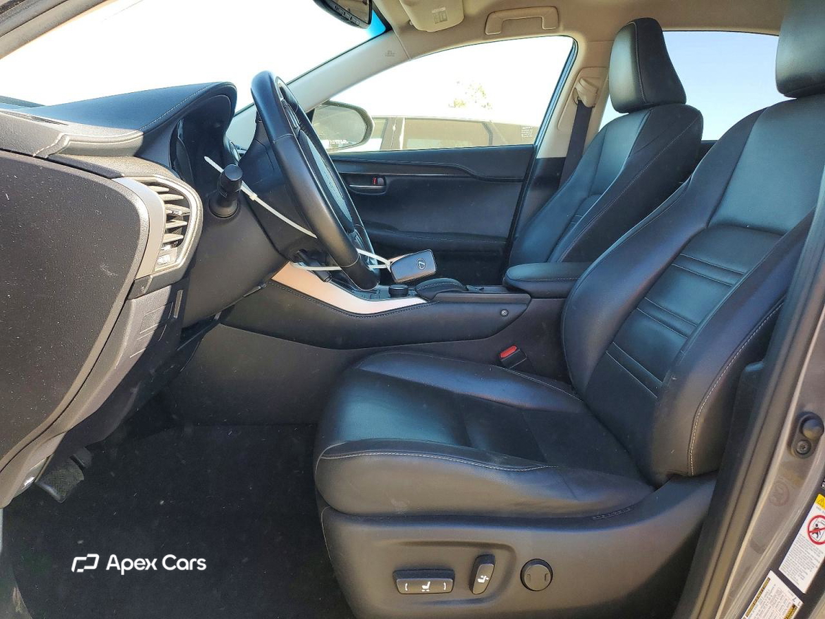 Lexus NX 2016