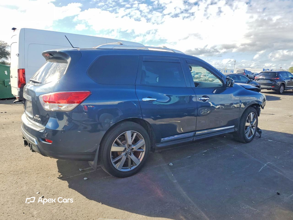 Nissan Pathfinder 2014