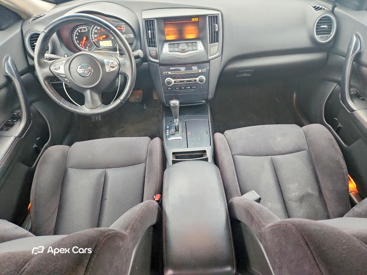 Nissan Maxima 2014