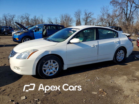 Nissan Altima 2010 - Image 1 of 13