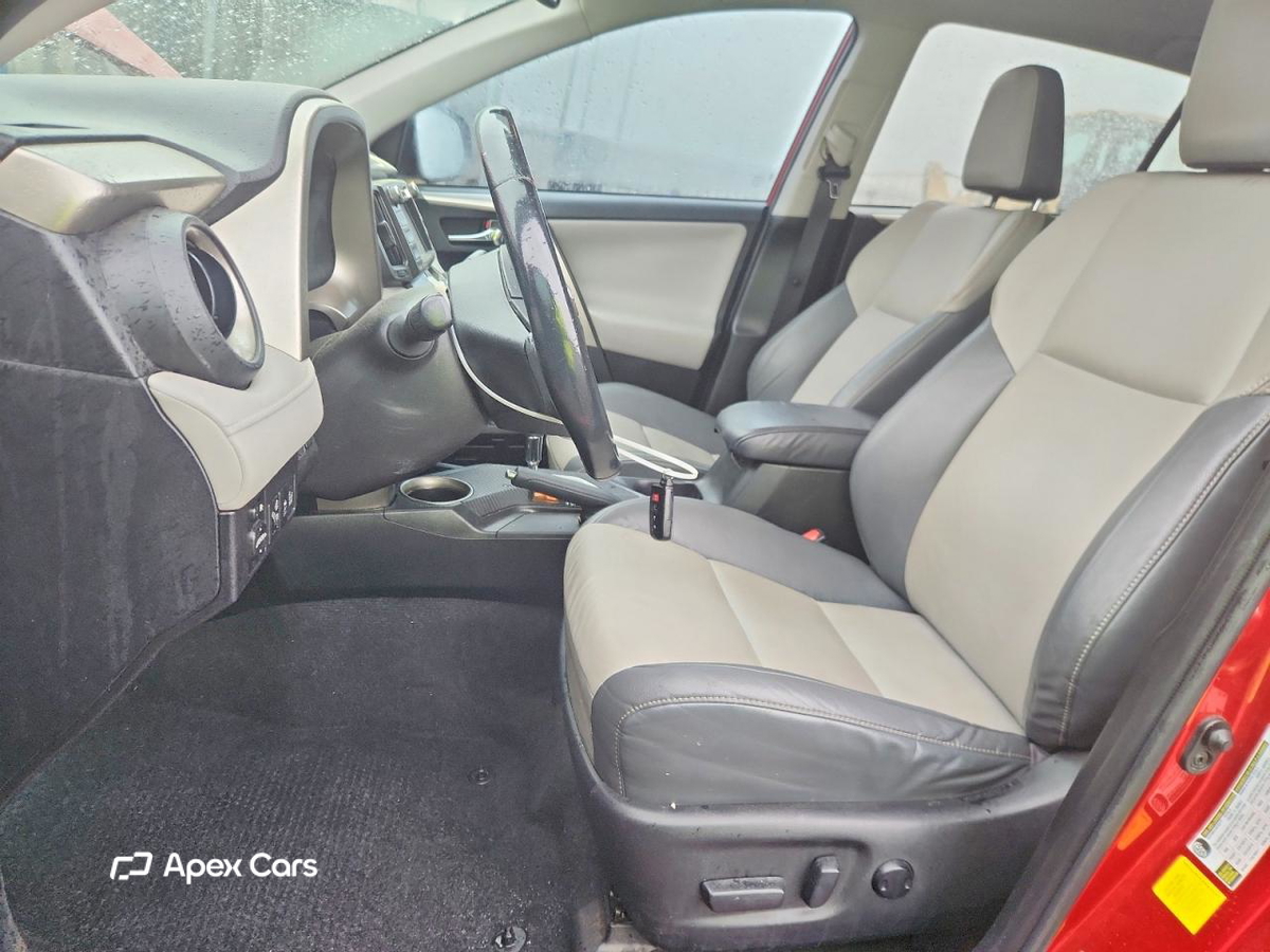 Toyota RAV 4 2015
