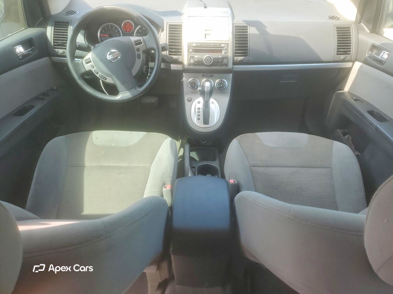 Nissan Sentra 2012