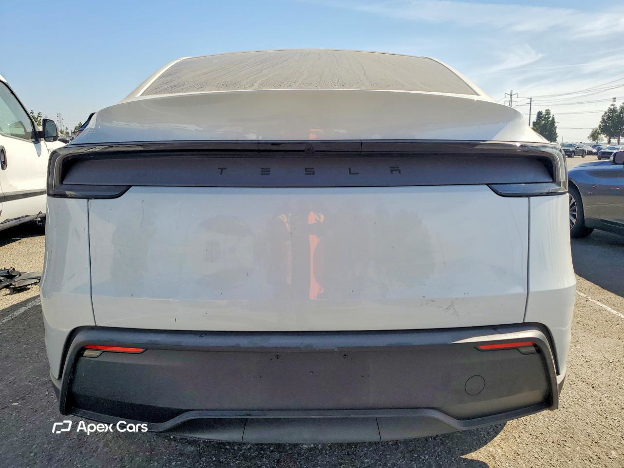 Tesla Model Y 2026