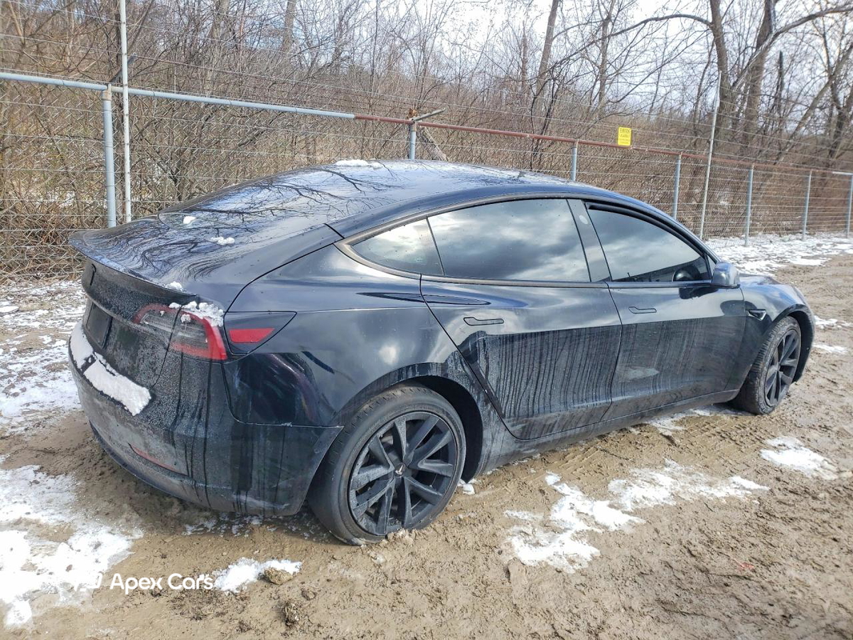 Tesla Model 3 2021