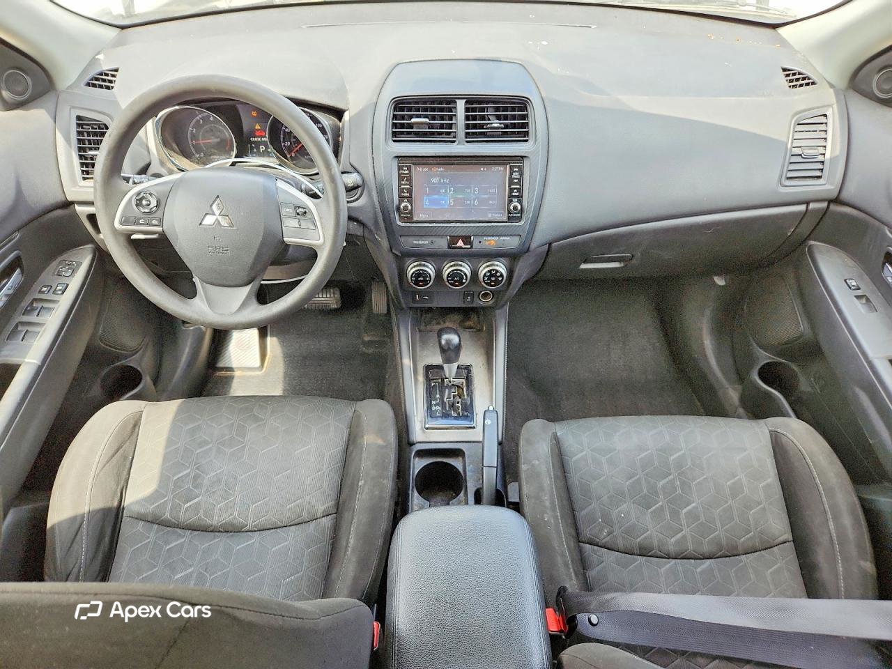 Mitsubishi Outlander 2020