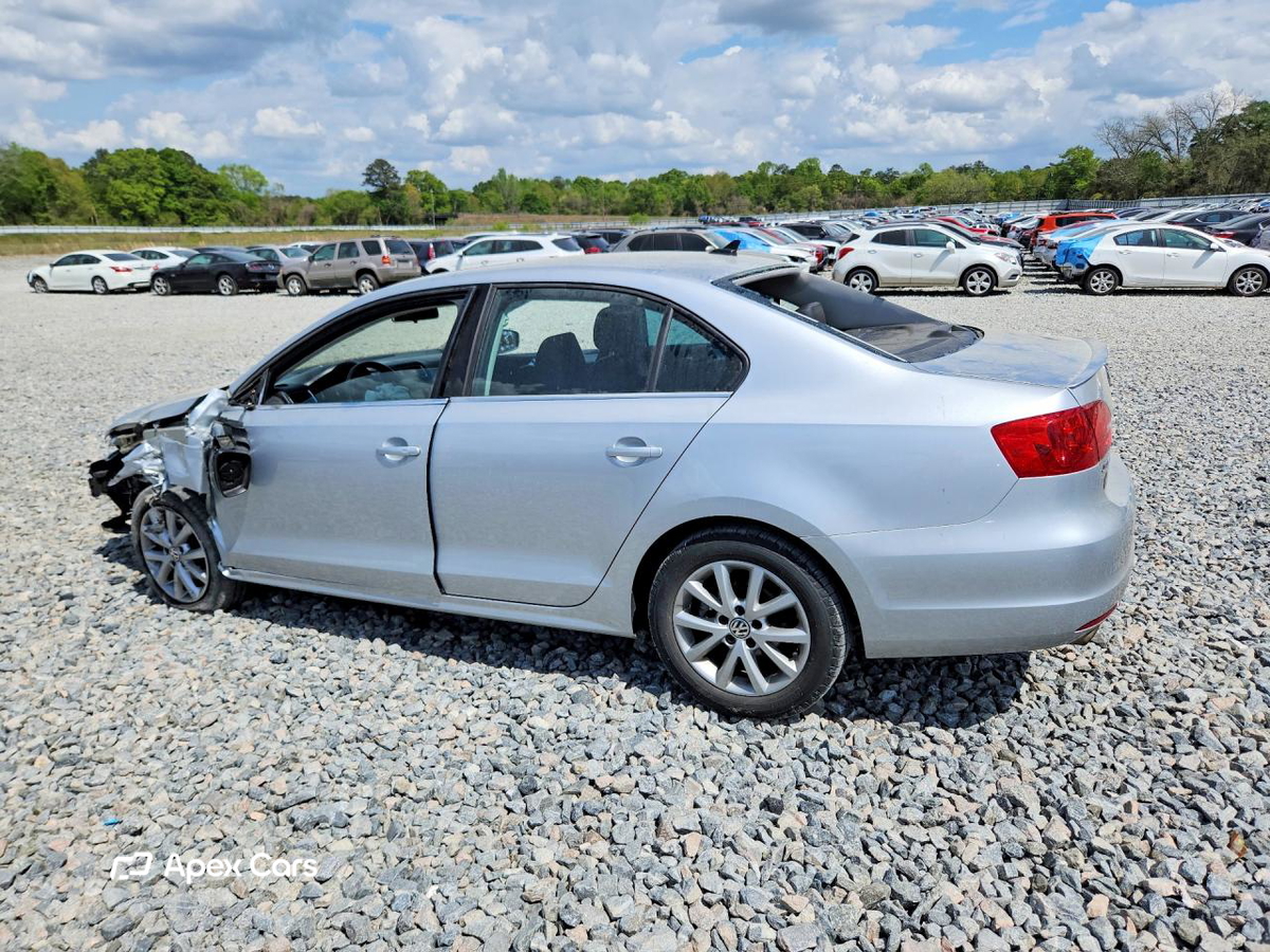 Volkswagen Jetta 2014