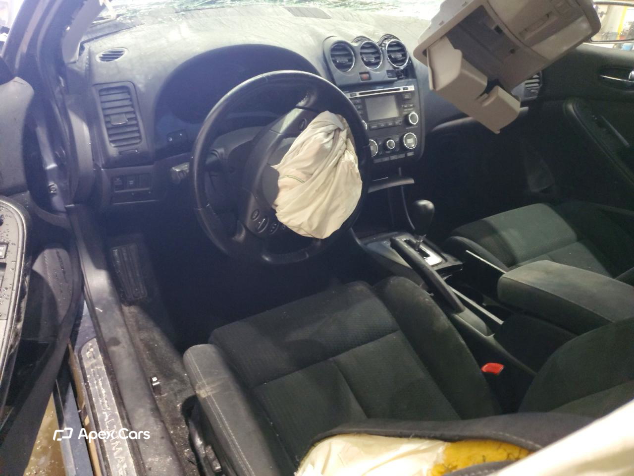 Nissan Altima 2010