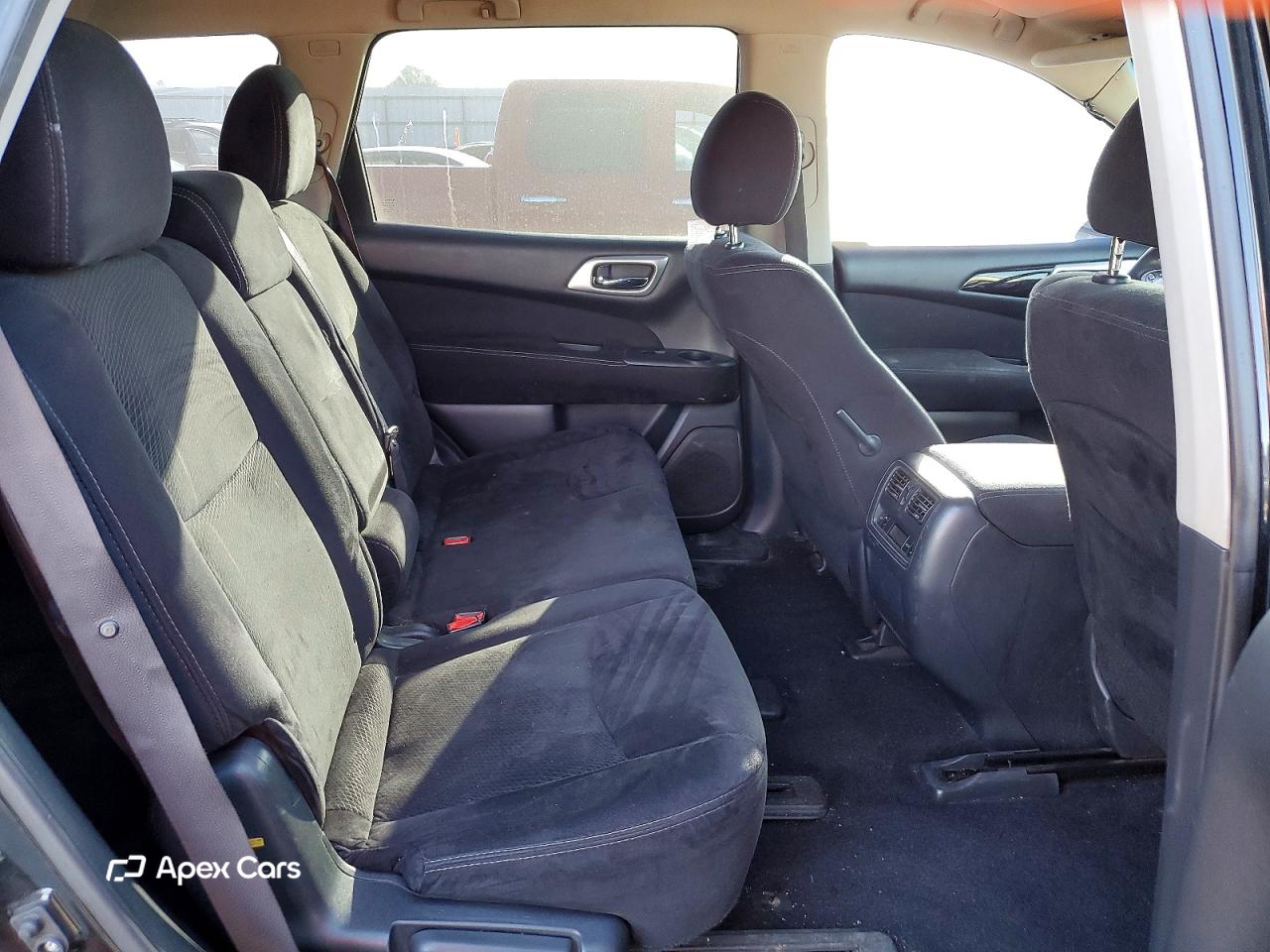 Nissan Pathfinder 2015