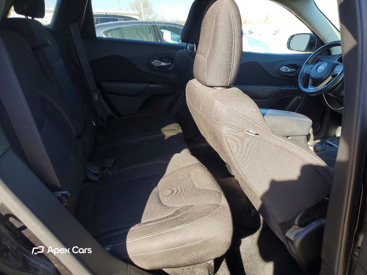 Jeep Cherokee 2016