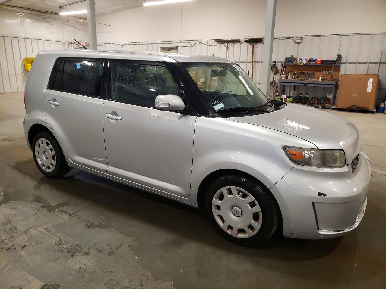 Scion xB 2009