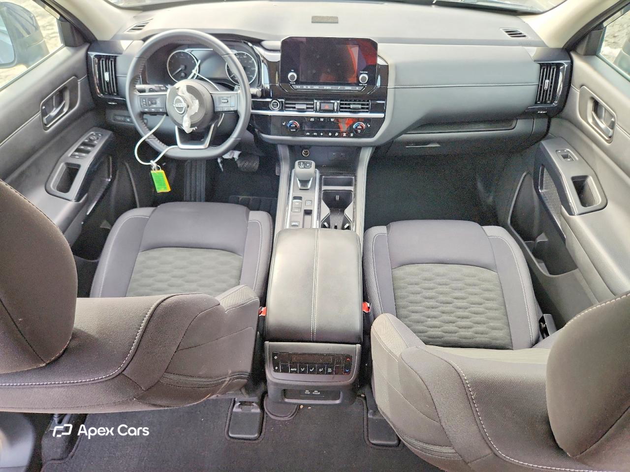 Nissan Pathfinder 2024
