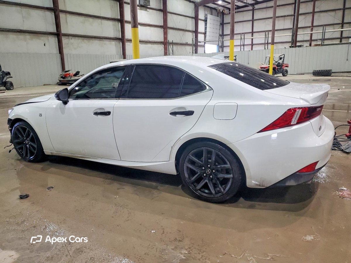 Lexus IS 2015
