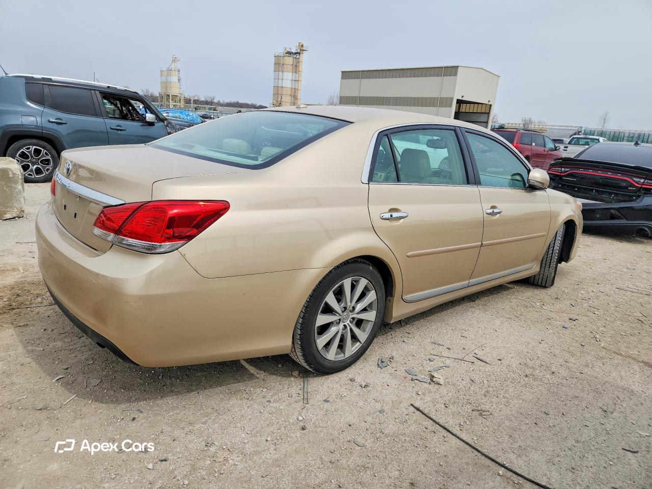 Toyota Avalon 2011