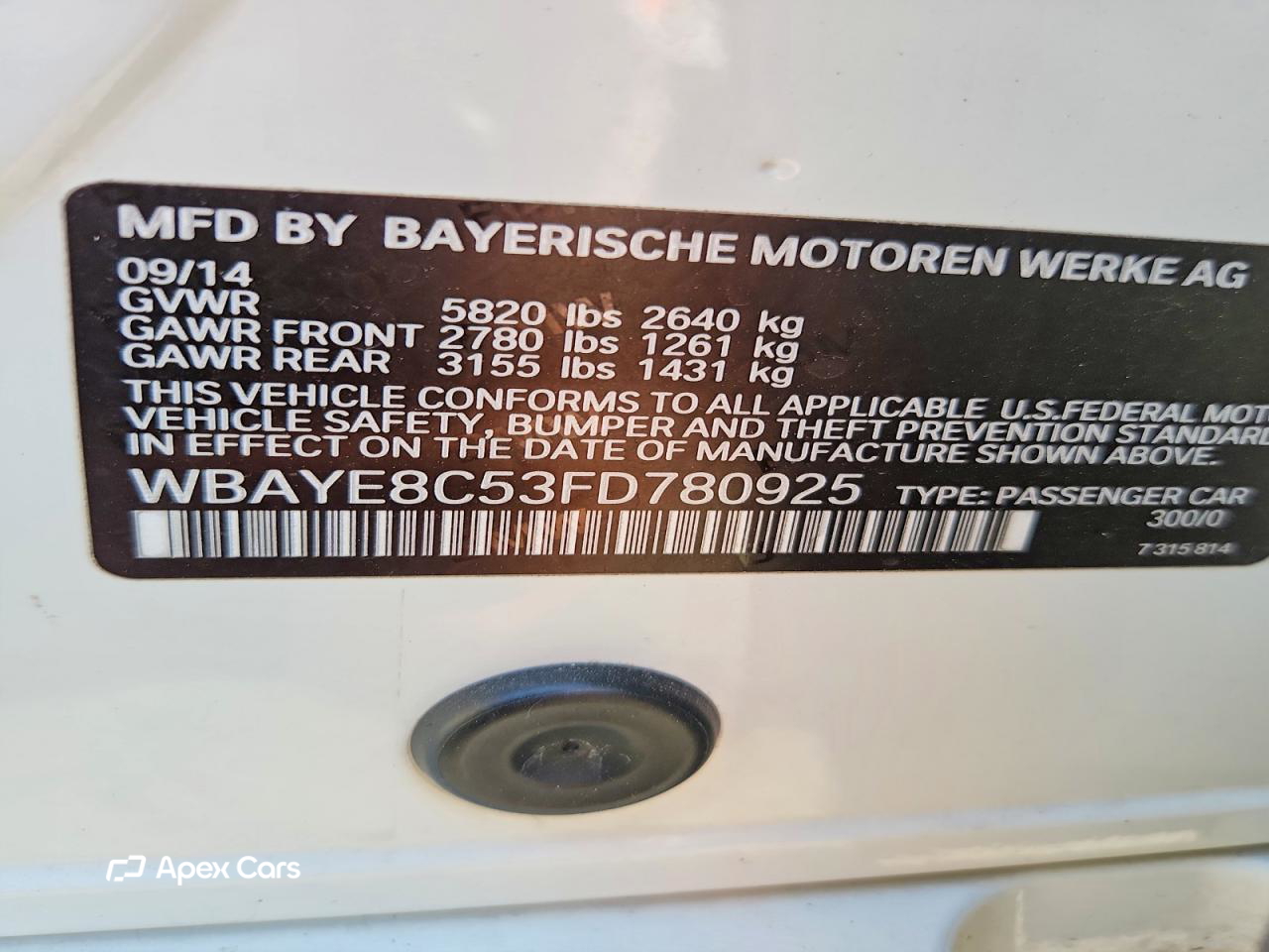 BMW Series 7 2015