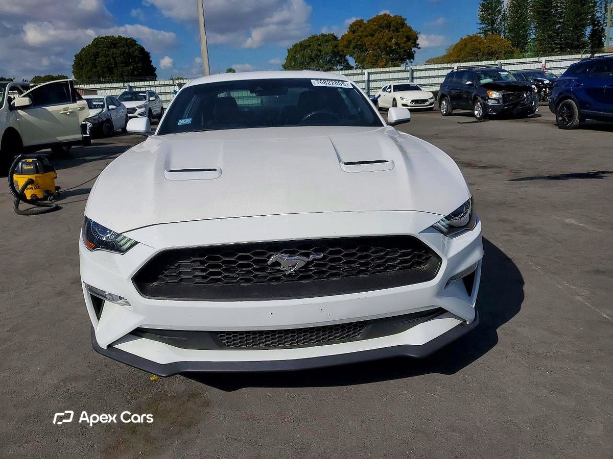 Ford Mustang 2021