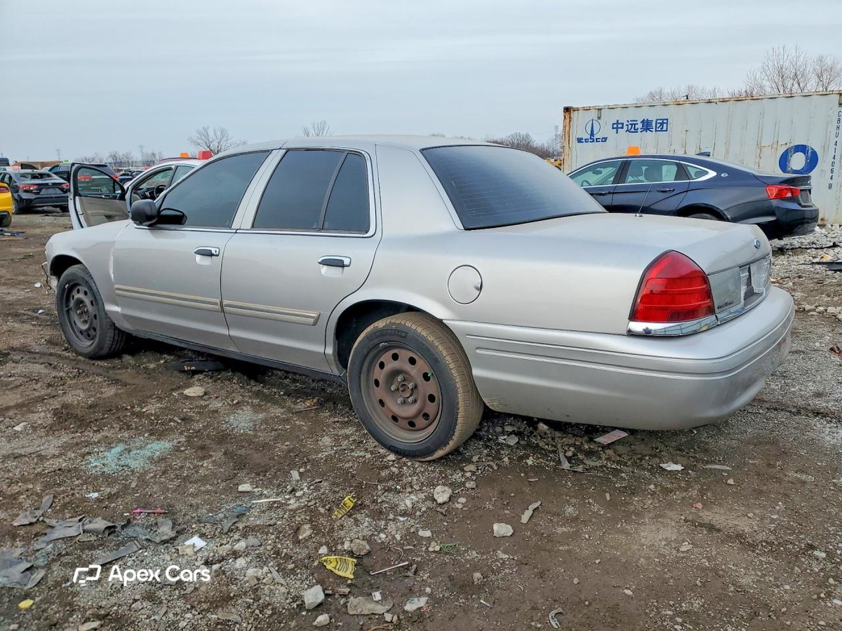 Ford Crown Victoria 2010