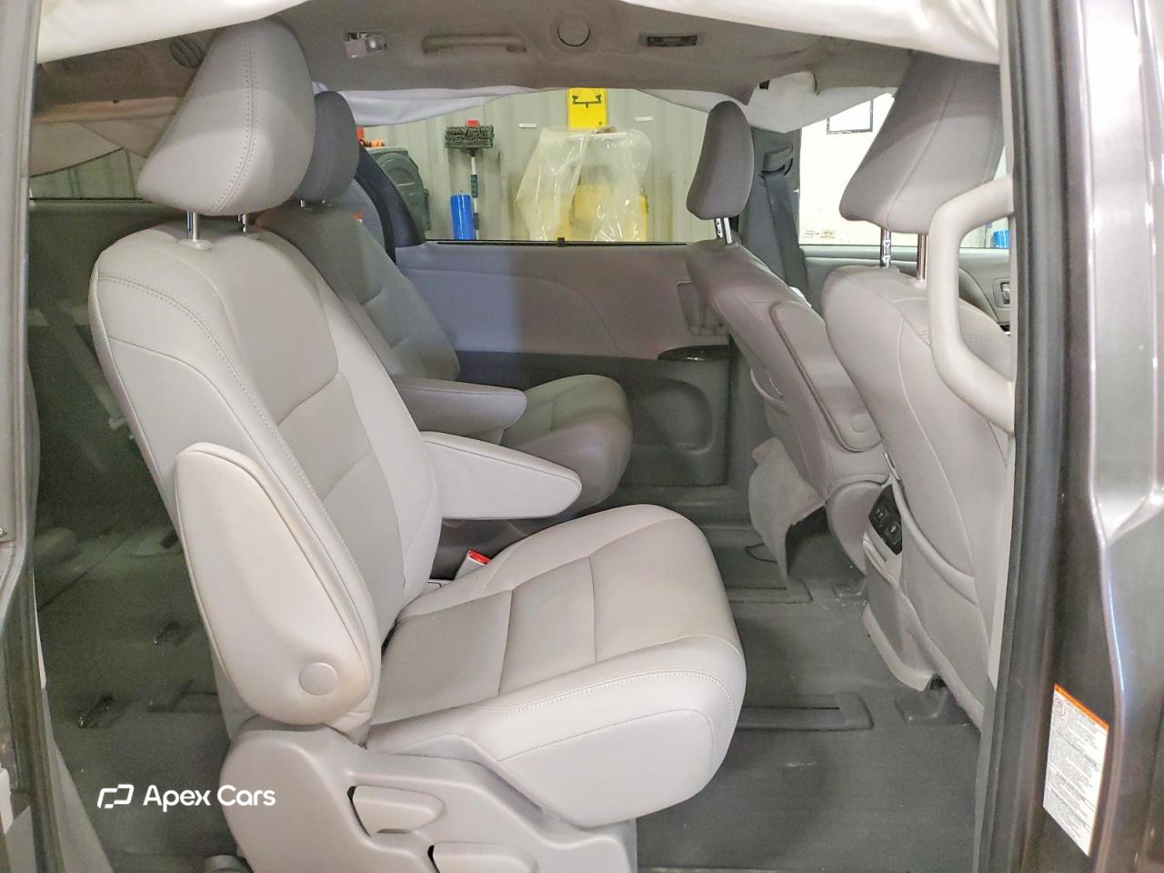 Toyota Sienna 2020
