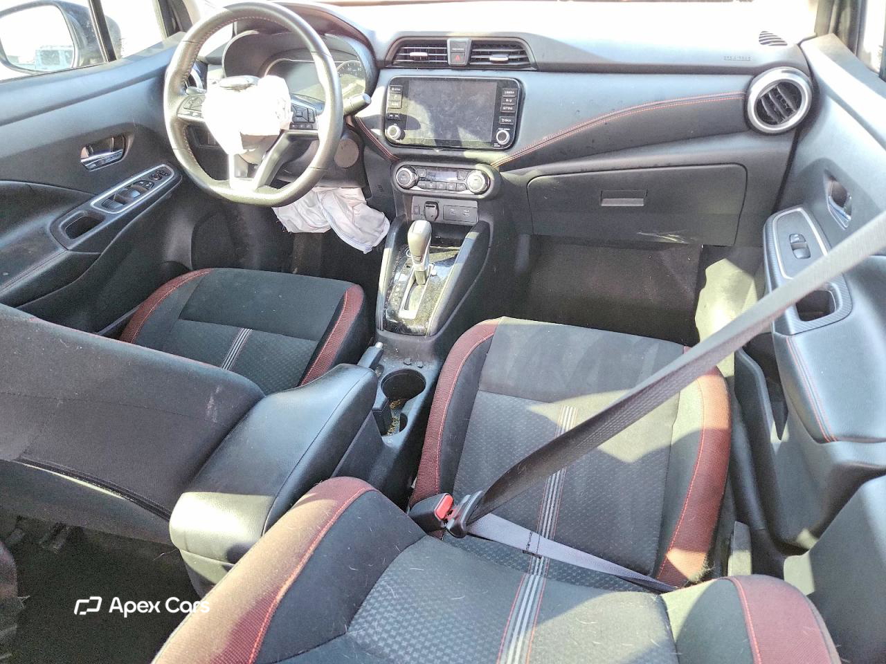 Nissan Versa 2025