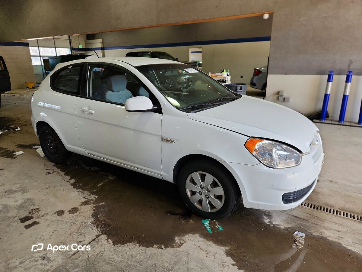 Hyundai Accent 2010