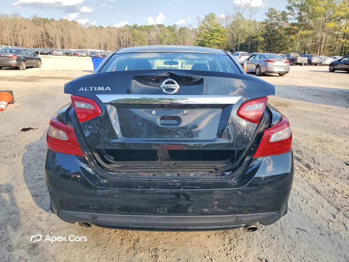 Nissan Altima 2018