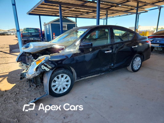 Nissan Versa 2018 - Image 1 of 13
