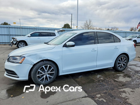 Volkswagen Jetta 2017 - Image 1 of 5