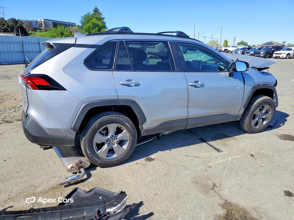 Toyota RAV 4 2025