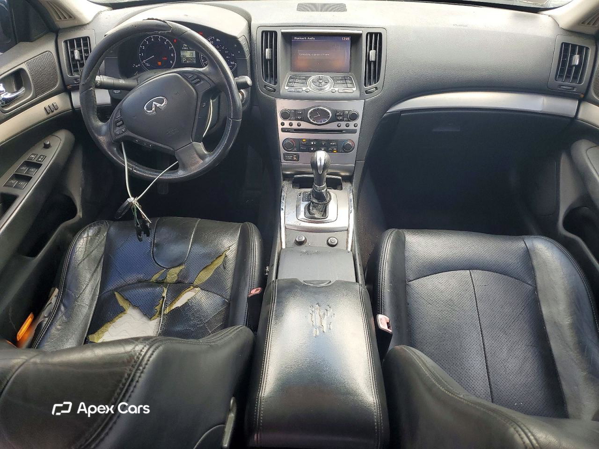Infiniti G 2012