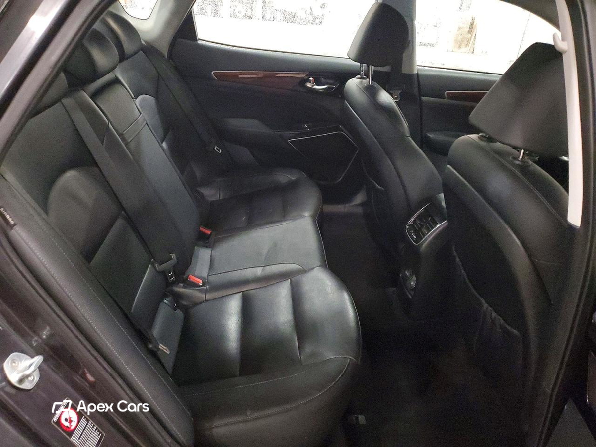 Kia Cadenza 2017