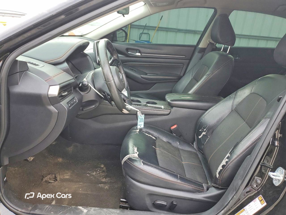 Nissan Altima 2020