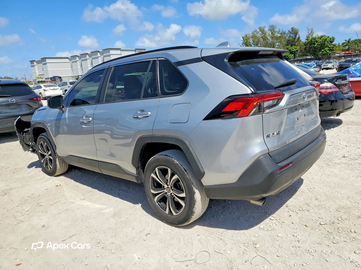 Toyota RAV 4 2021