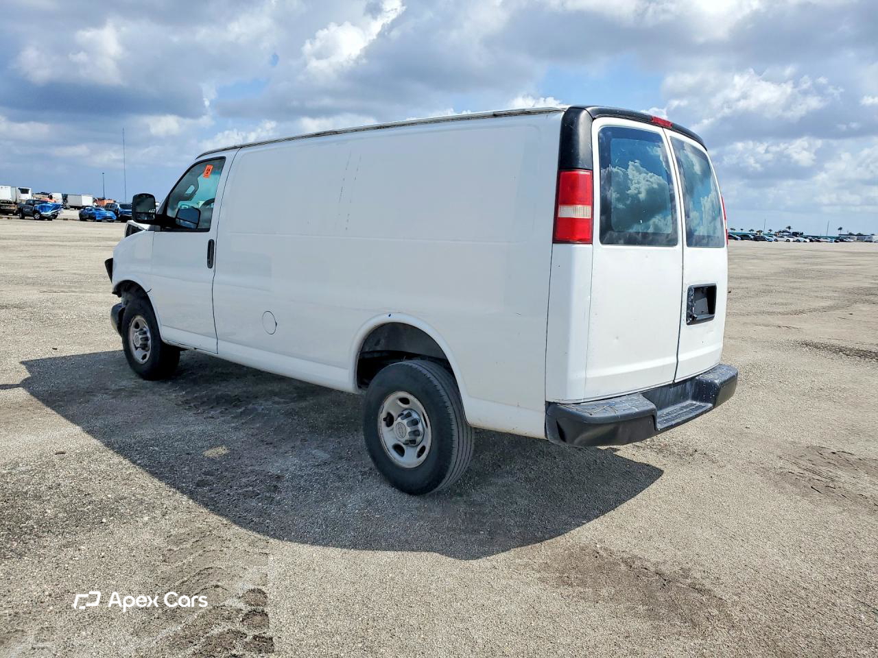 Chevrolet Express 2016
