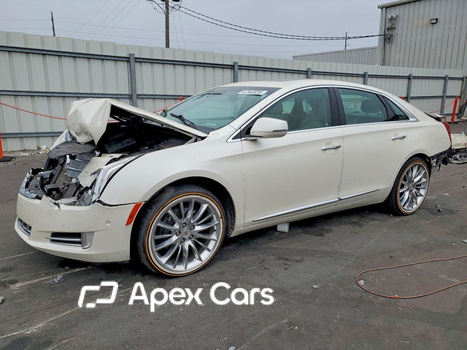 Cadillac XTS 2015 - Image 1 of 14