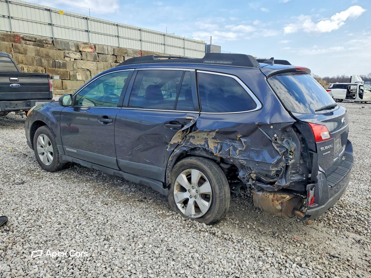 Subaru Outback 2011