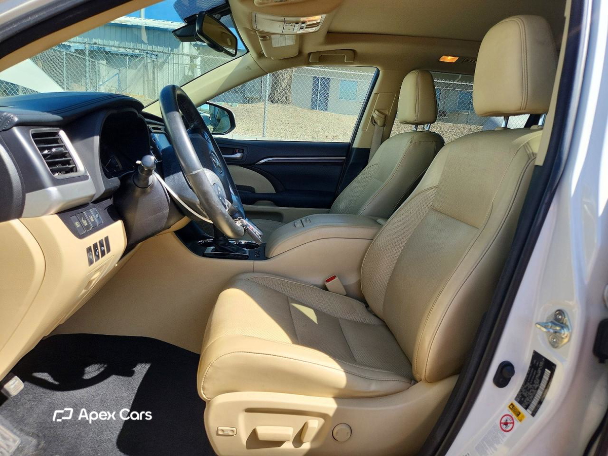 Toyota Highlander 2015