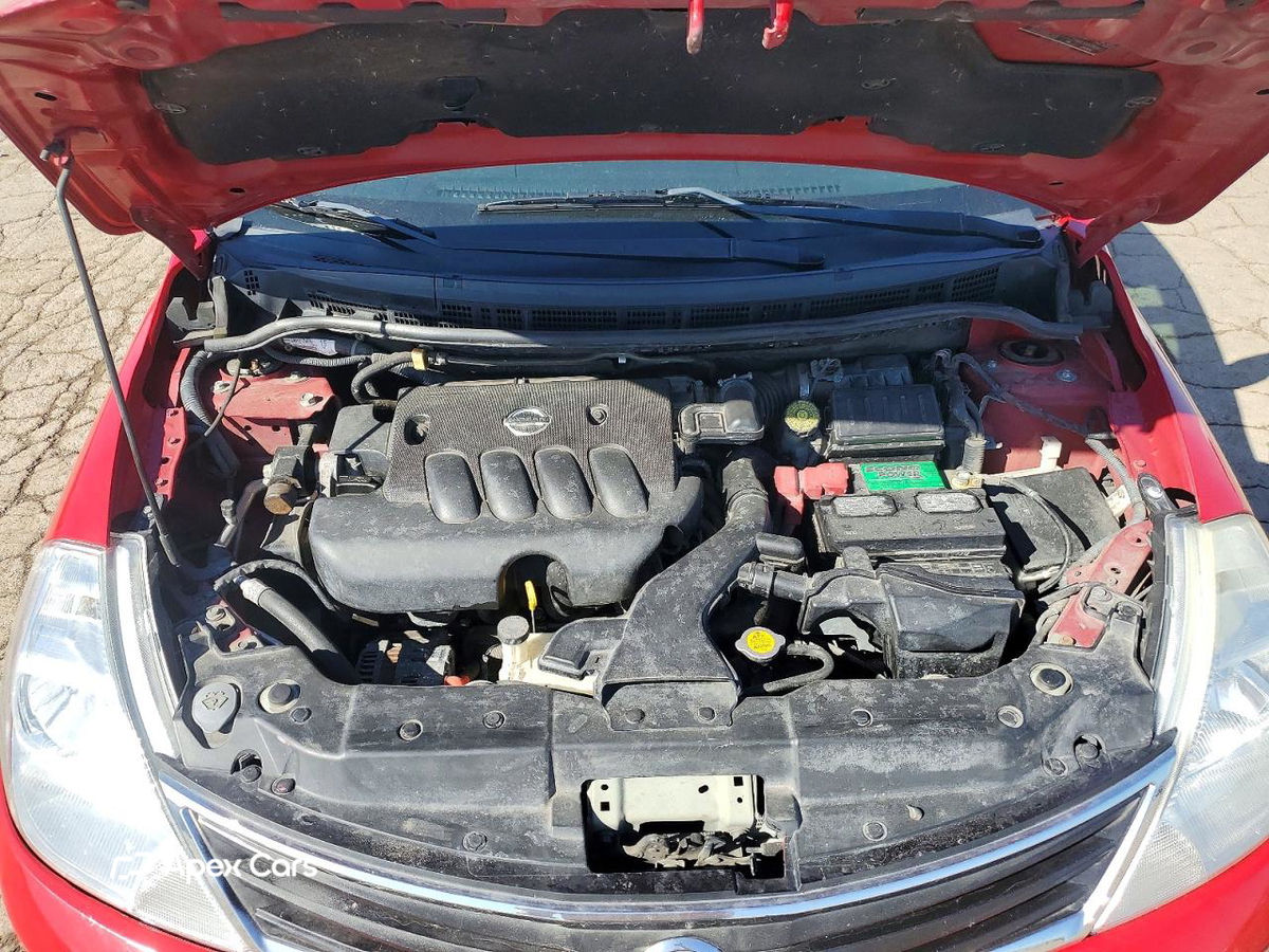 Nissan Versa 2011