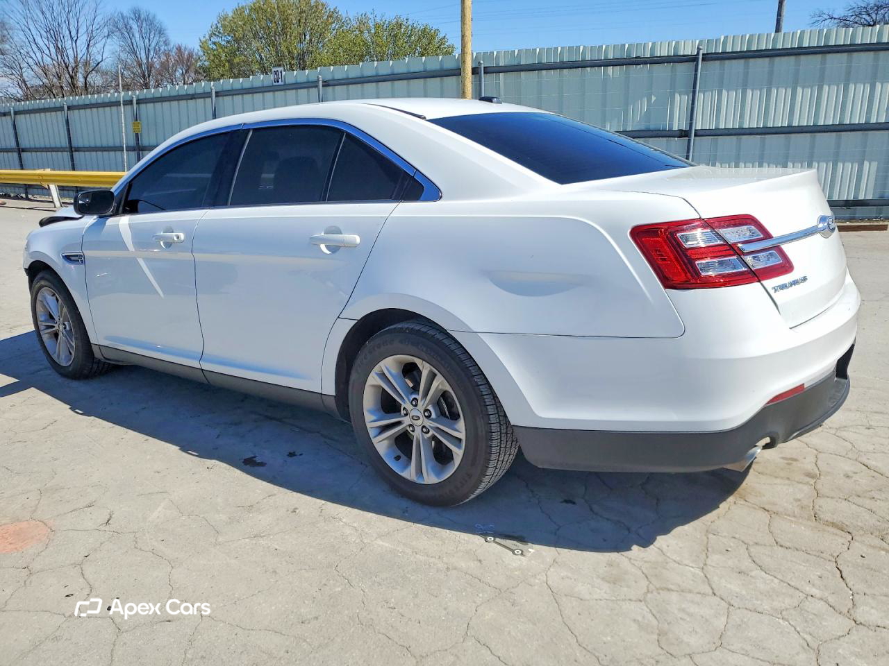 Ford Taurus 2018