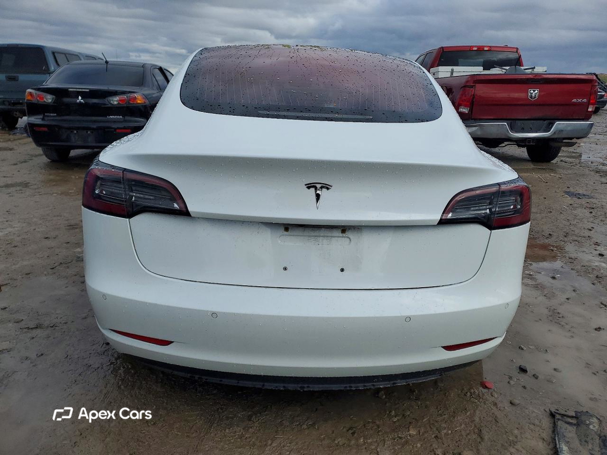 Tesla Model 3 2018