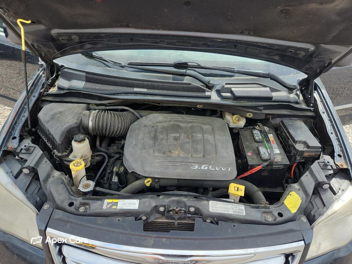 Chrysler Voyager 2013