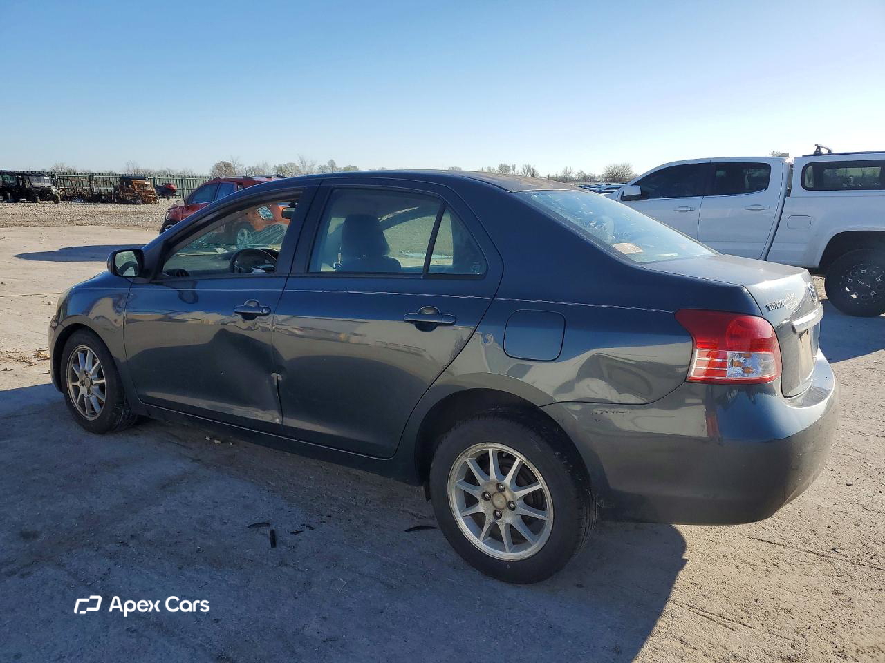 Toyota Yaris 2011