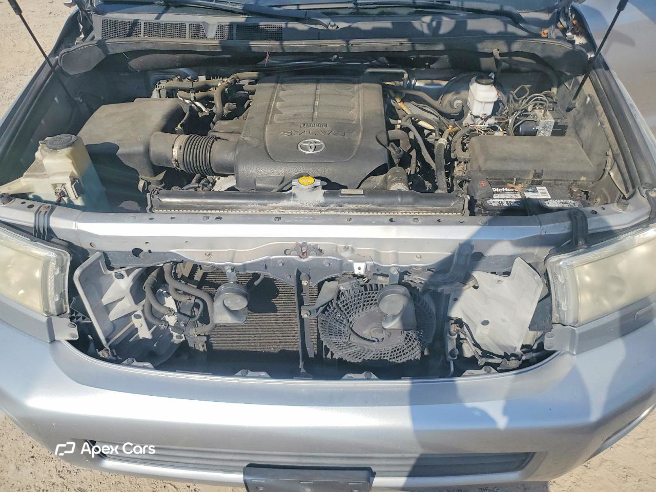 Toyota Sequoia 2011