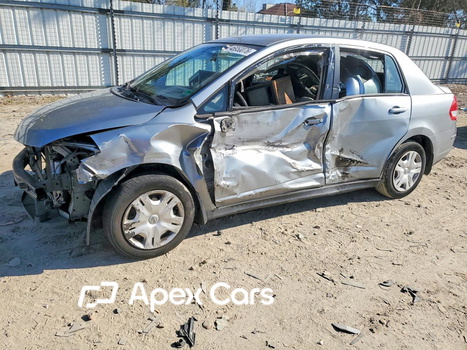 Nissan Versa 2011 - Zdjęcie 1 z 13