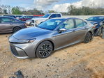Toyota Camry 2025