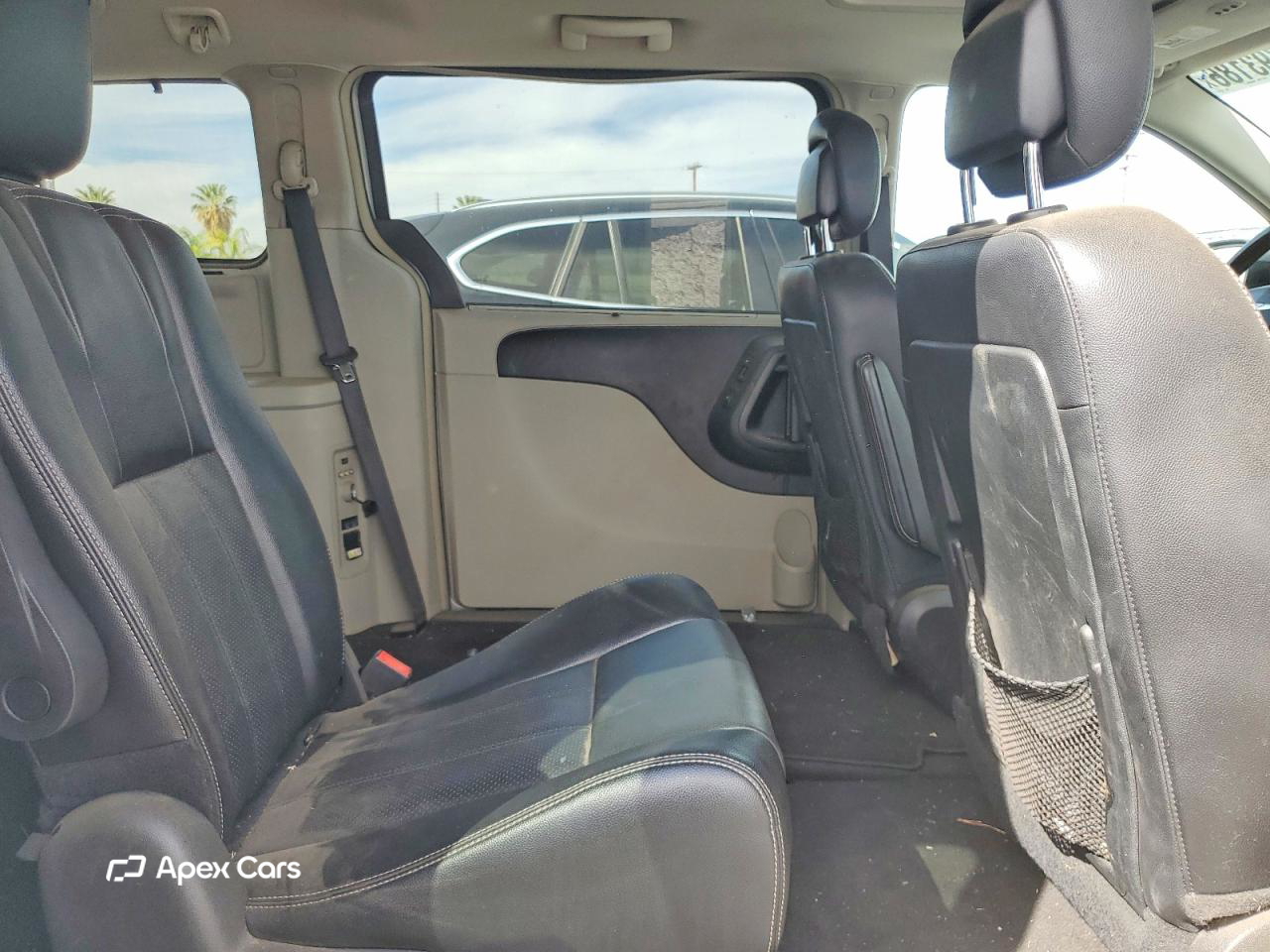 Chrysler Voyager 2015
