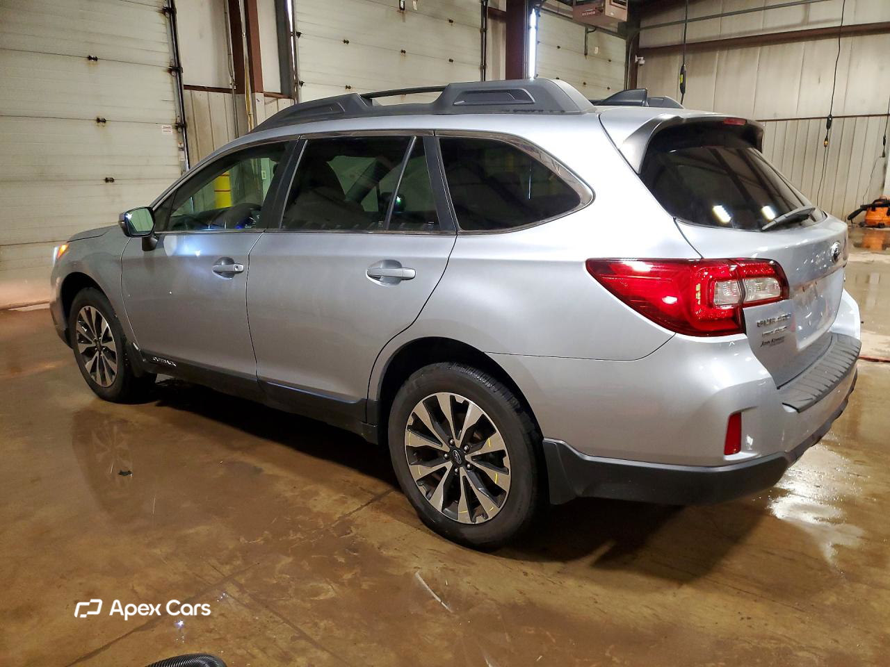 Subaru Outback 2016