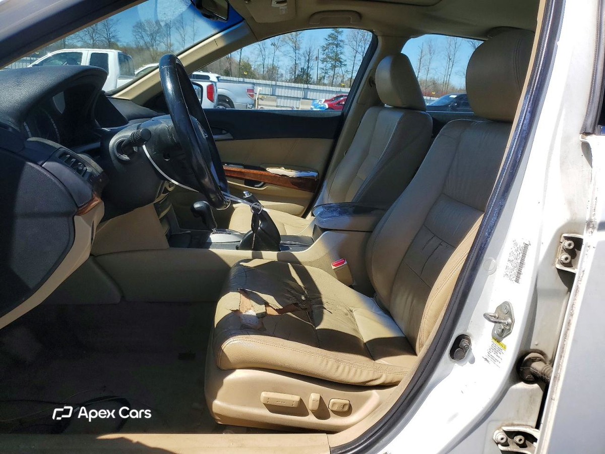 Honda Accord 2011