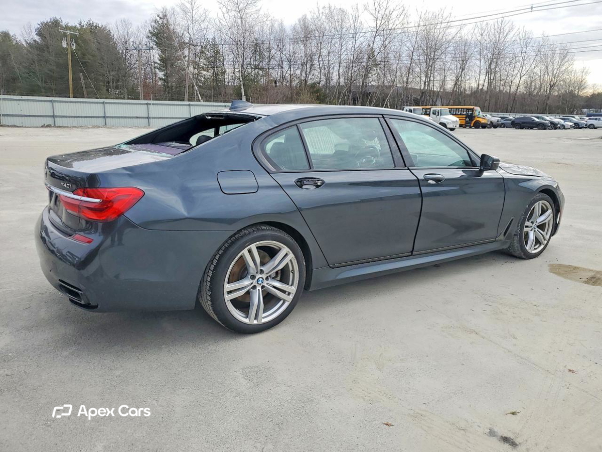 BMW Series 7 2019