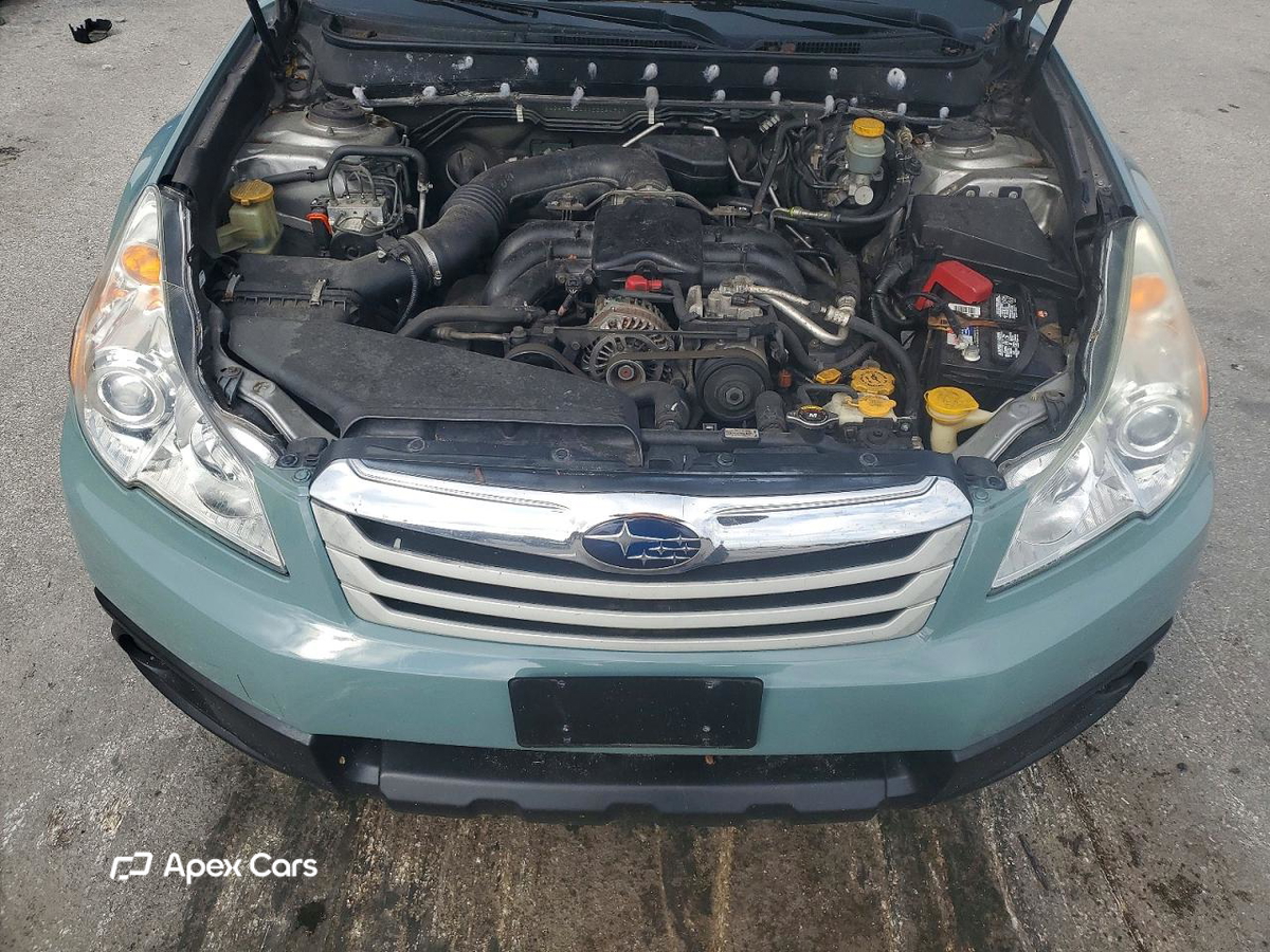 Subaru Outback 2010